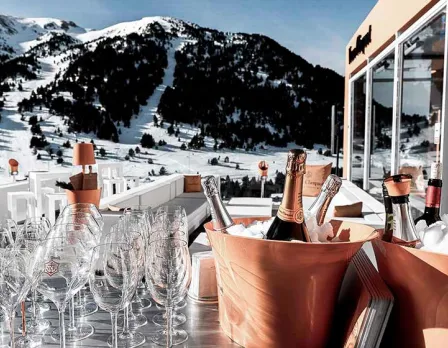 Grandvalira-terrazas&music-veuveclicquot