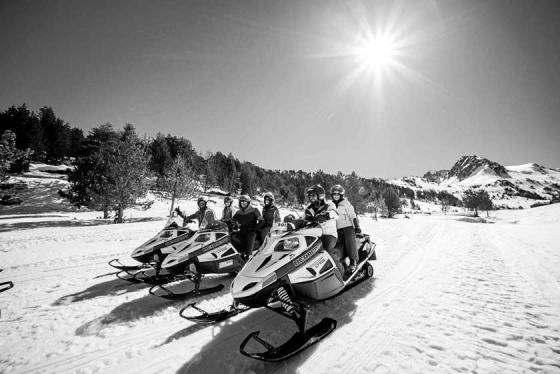 Grandvalira-motosdenieve